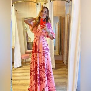 Pink and wine-red dress perfect for summer.